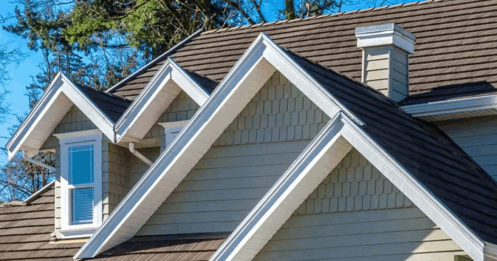 What Affects the Cost of Siding Installation? 11 cost of siding 11